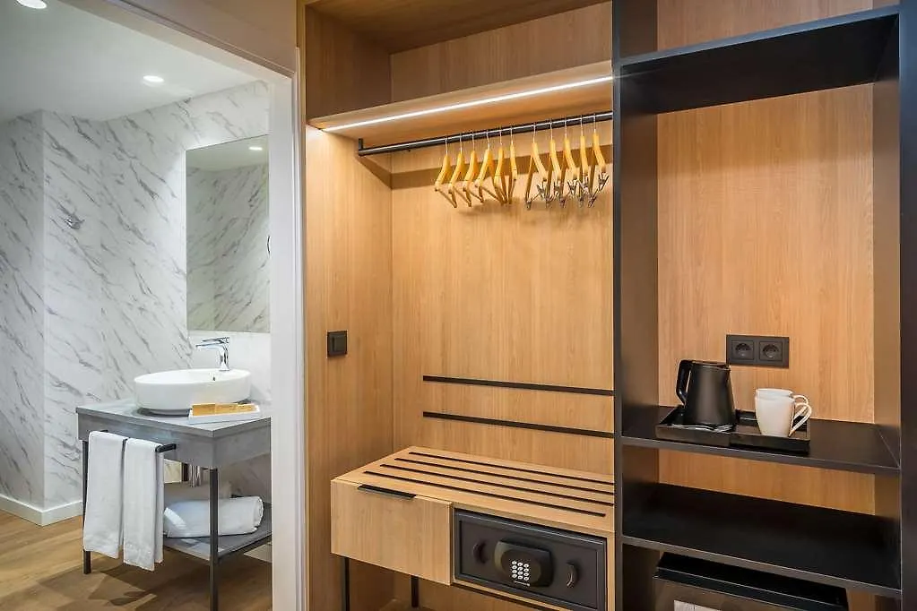 Occidental Pamplona Hotell