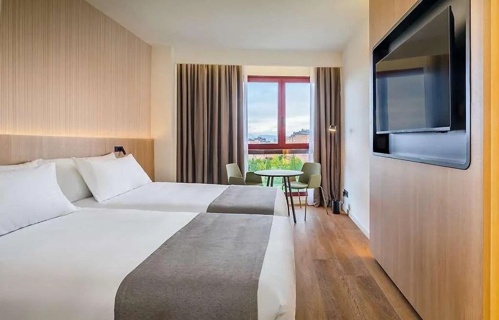 Occidental Pamplona Hotell